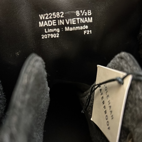 Cole Haan
Zerogrand Explore Waterproof Leather Lace-Up Hikers - Picture 8 of 16